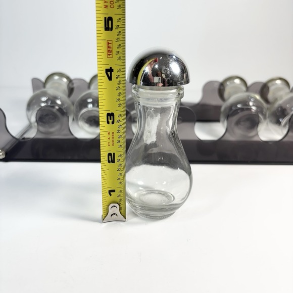 Vtg Two Tier Wall Contemporary Acrylic Gray Spice Rack 6 Spice Bottles - Picture 6 of 11